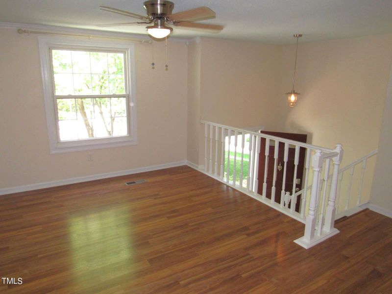 8000 Brewington Ct, Raleigh, NC 27615