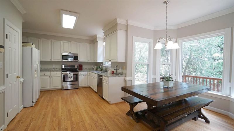 8000 Chattouga Ct, Raleigh, NC 27612
