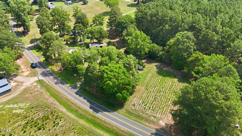 8000 Lockleair Rd, Zebulon, NC 27597