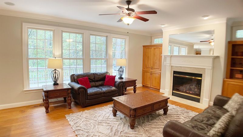 8000 Sandybrook Ln, Wake Forest, NC 27587