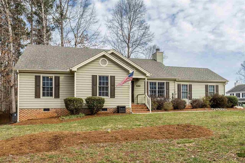 8000 Tobin Pl, Raleigh, NC 27612