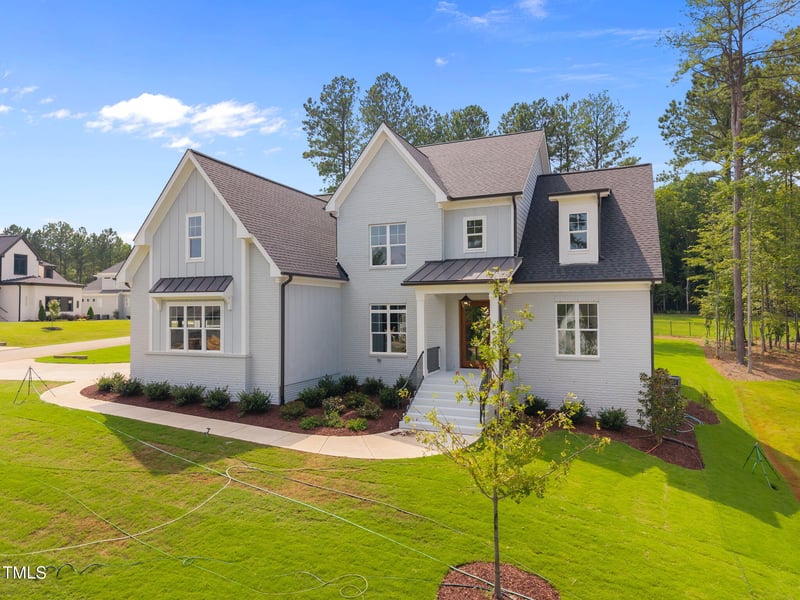 8000 Wexford Waters Ln, Wake Forest, NC 27587