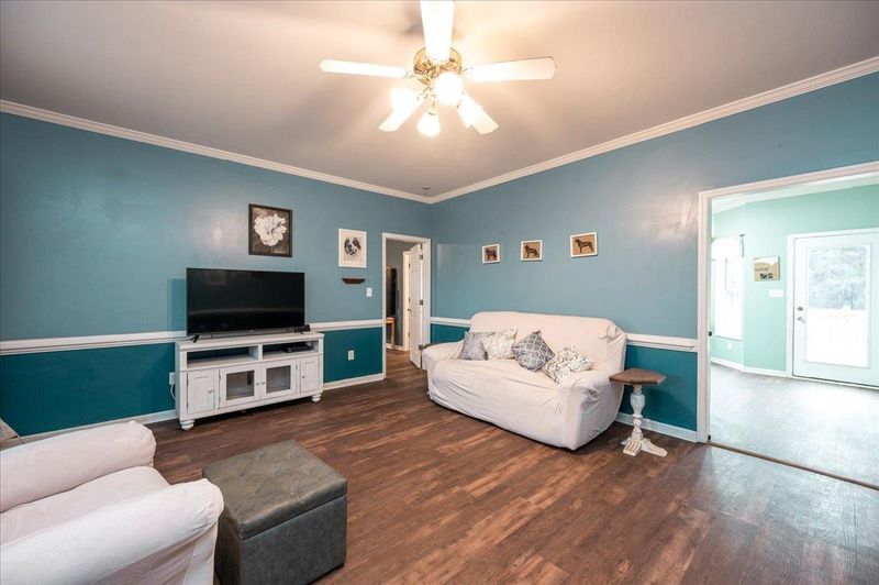 8000 Willow Croft Dr, Willow Springs, NC 27592