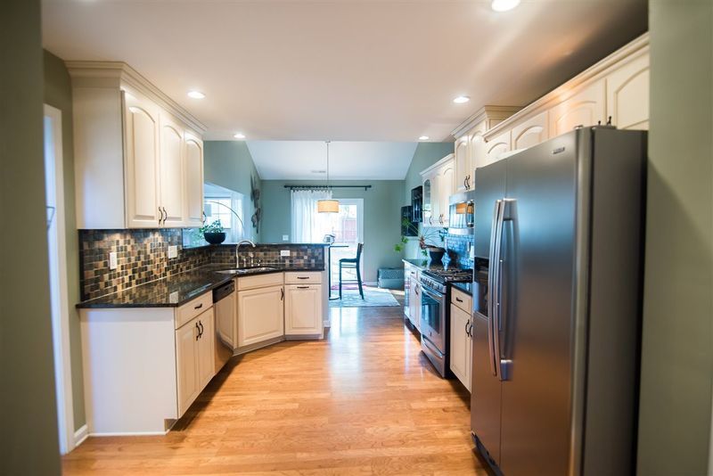 8001 Chatahoochie Ln, Raleigh, NC 27616