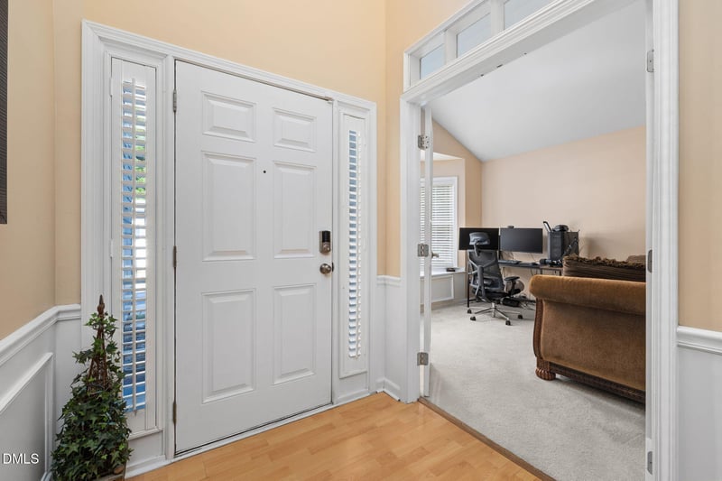 8001 Duck Creek Dr, Raleigh, NC 27616