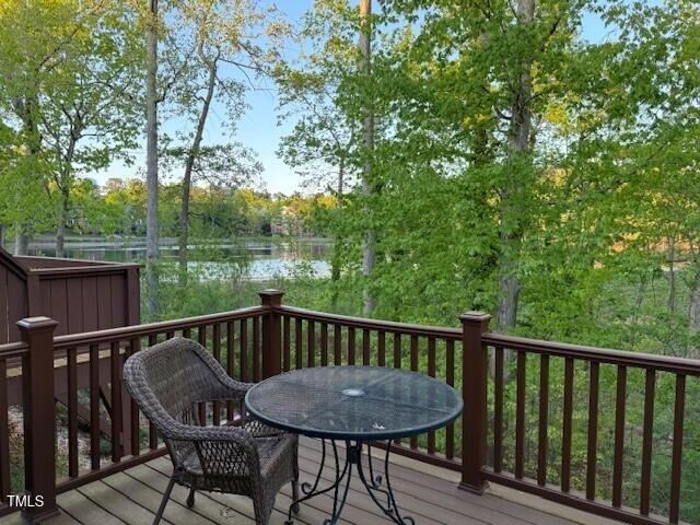 8002 Upper Lake Dr, Raleigh, NC 27615