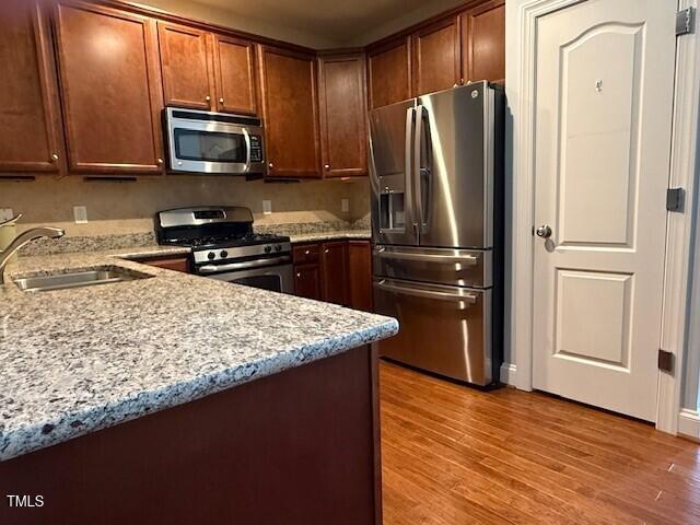8002 Upper Lake Dr, Raleigh, NC 27615