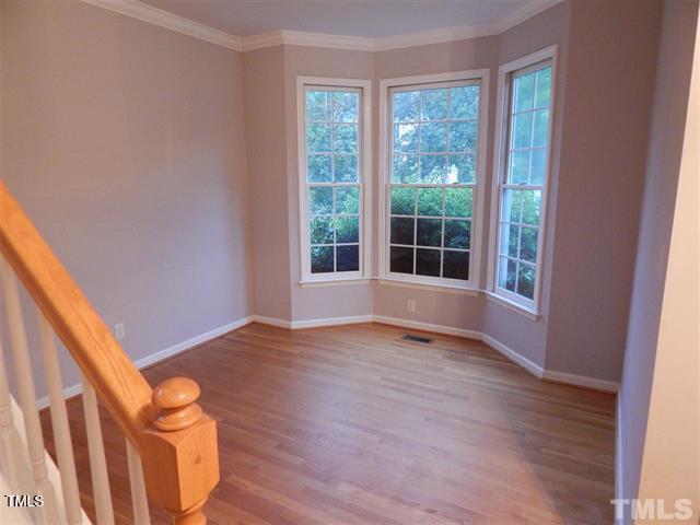 8003 Crenshaw Ln, Durham, NC 27713