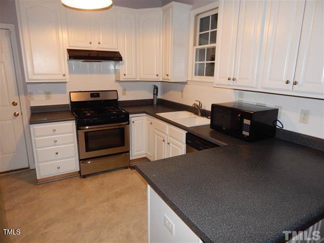 8003 Crenshaw Ln, Durham, NC 27713