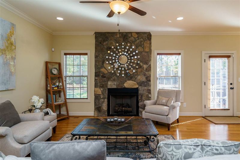 8003 Sundance Cir, Durham, NC 27713