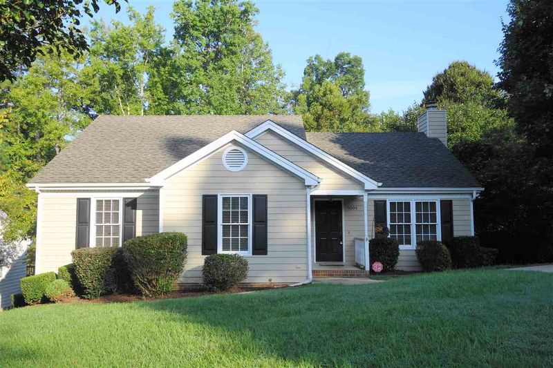 8004 Elderson Ln, Raleigh, NC 27612