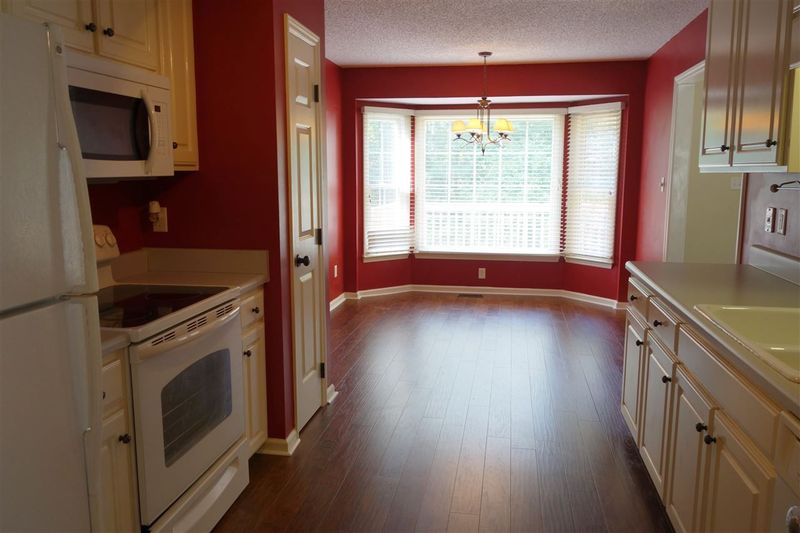 8004 Elderson Ln, Raleigh, NC 27612