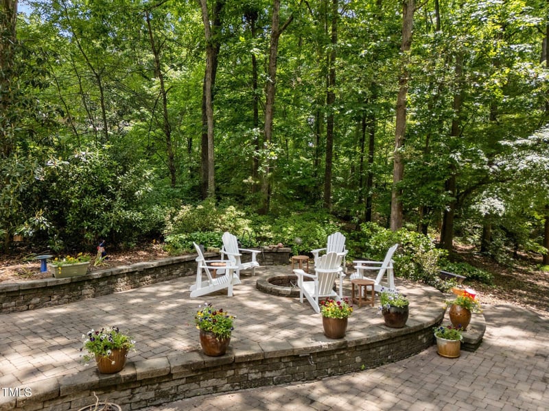 8004 Gabriels Bend Dr, Raleigh, NC 27612