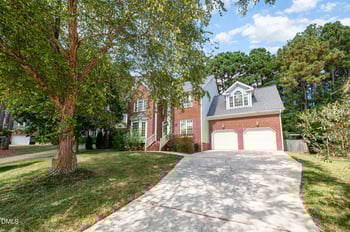 8004 Looking Glass Ct, Raleigh, NC 27612