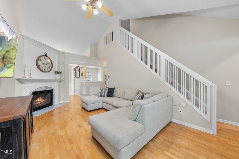 8004 Willowglen Dr, Raleigh, NC 27616