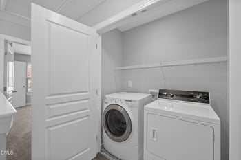 8005 Sycamore Hill Ln, Raleigh, NC 27612