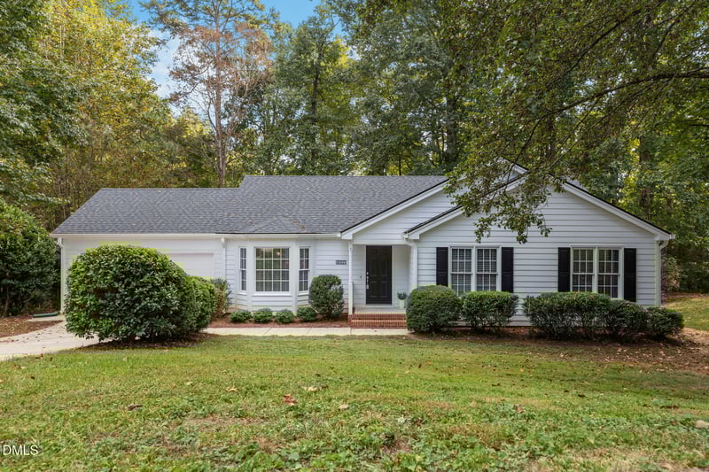 8005 Thomasville Ct, Raleigh, NC 27612