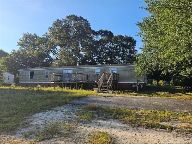 8005 Twisted Oaks Dr, Fayetteville, NC 28312