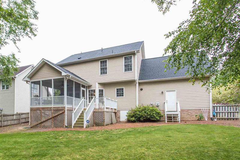 8007 Crenshaw Ln, Durham, NC 27713