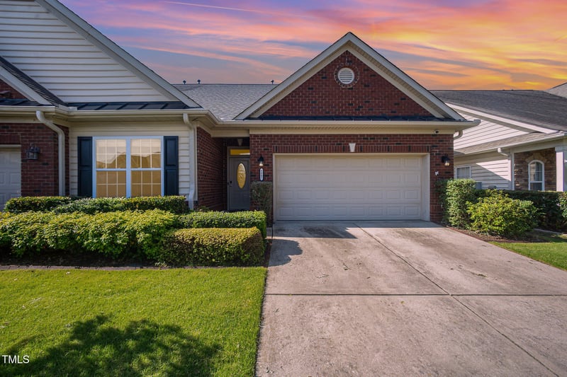 8007 Crookneck Dr, Angier, NC 27501