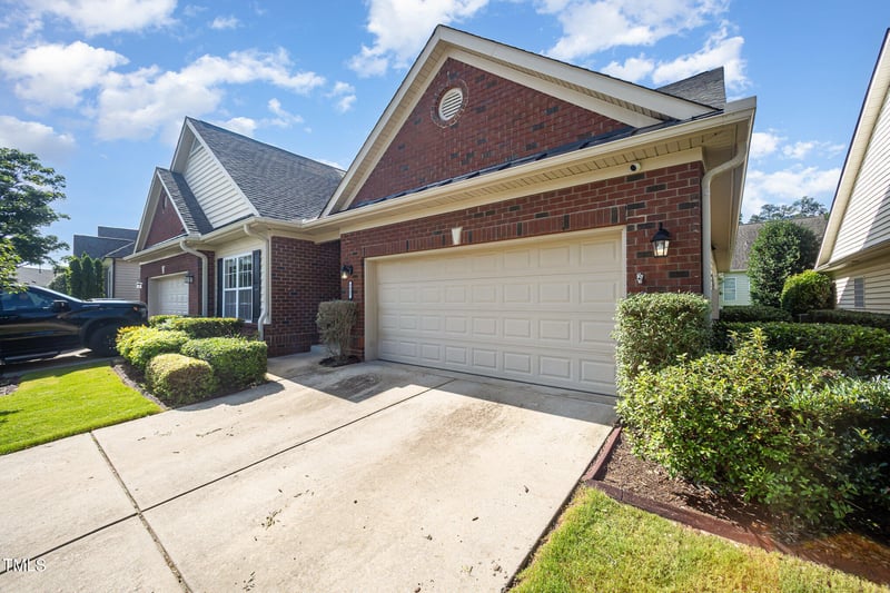 8007 Crookneck Dr, Angier, NC 27501