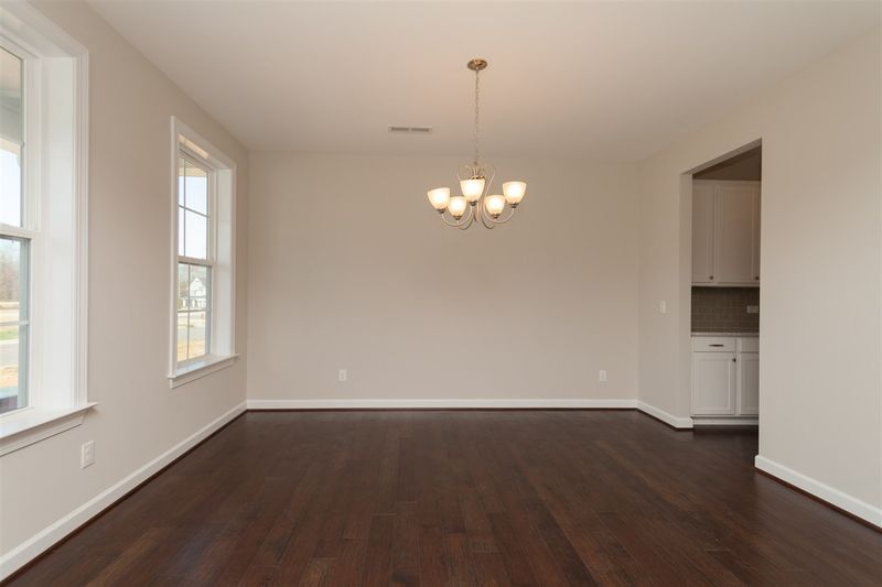 8007 Gilano Dr, Raleigh, NC 27603