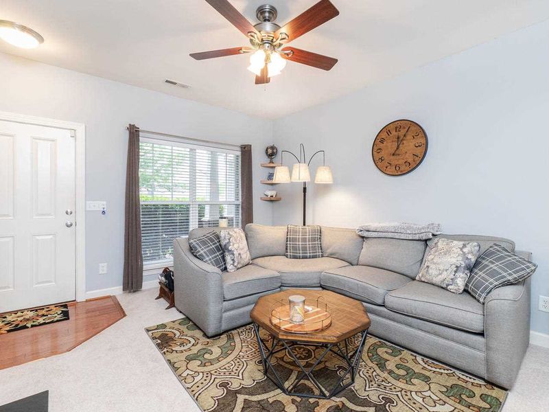 8008 Beechtree Ridge Trl, Raleigh, NC 27612