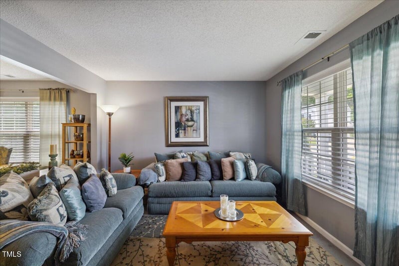 8008 Bright Oak Trl, Raleigh, NC 27616