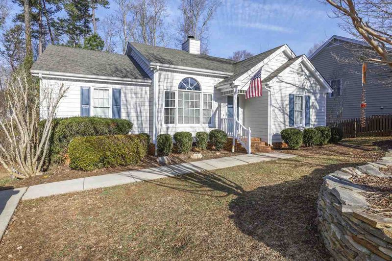 8008 Elderson Ln, Raleigh, NC 27612
