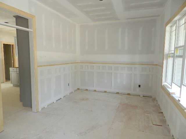 8008 N Pine Shadows Dr, Garner, NC 27529