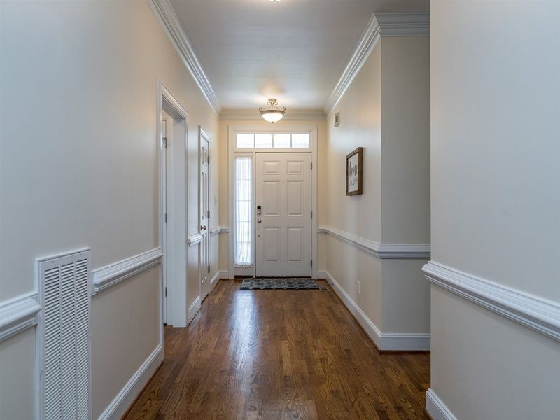 8008 Spiderlily Ct, Zebulon, NC 27597