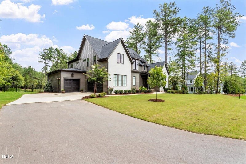 8008 Wexford Waters Ln, Wake Forest, NC 27587