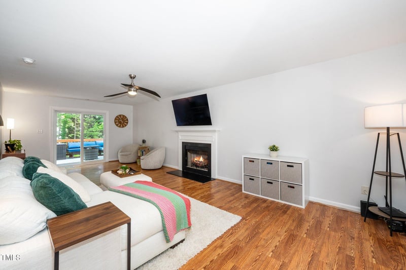 8009 Tobin Pl, Raleigh, NC 27612