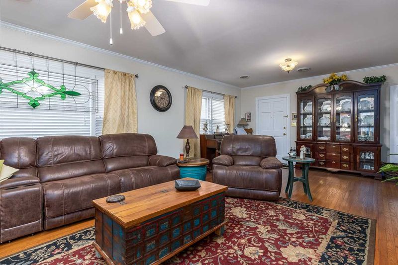 801 S 1st St, Smithfield, NC 27577