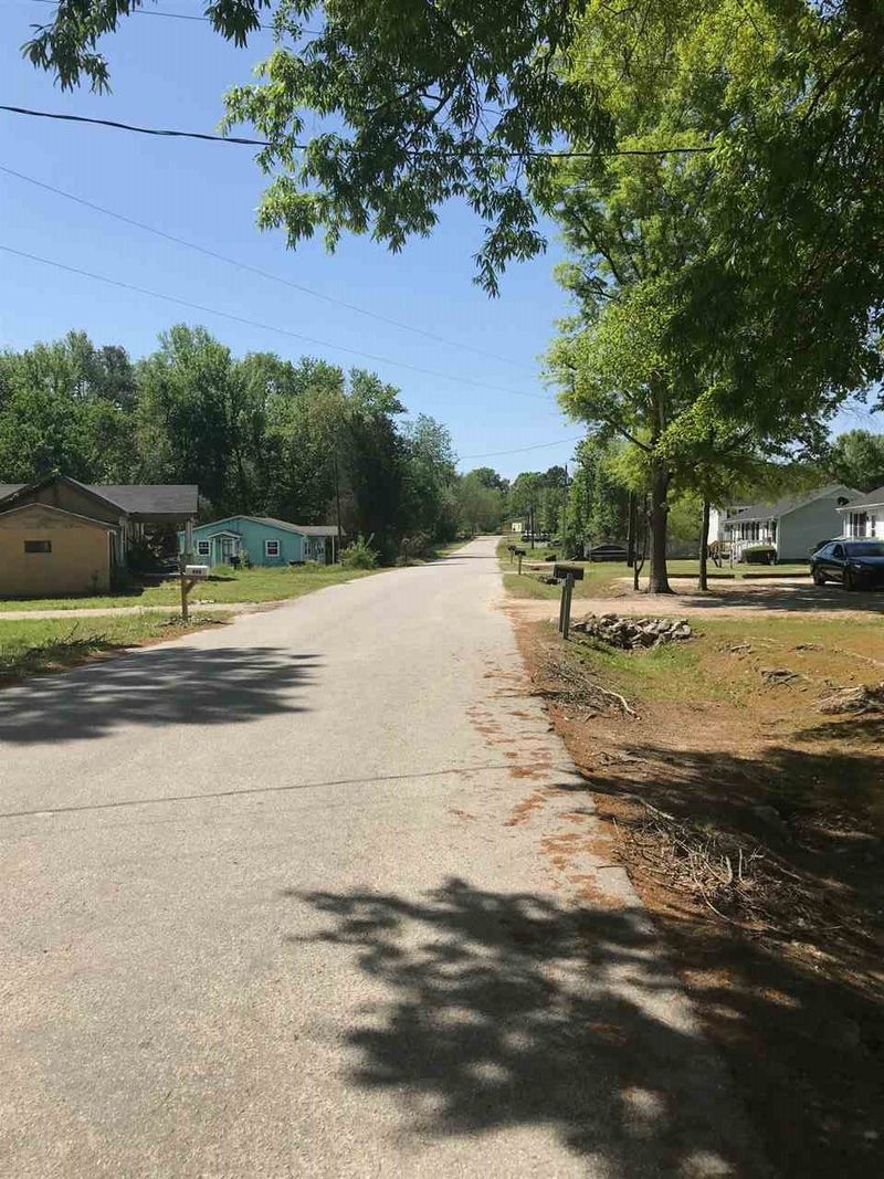 801 - 803 N Privette St, Zebulon, NC 27597
