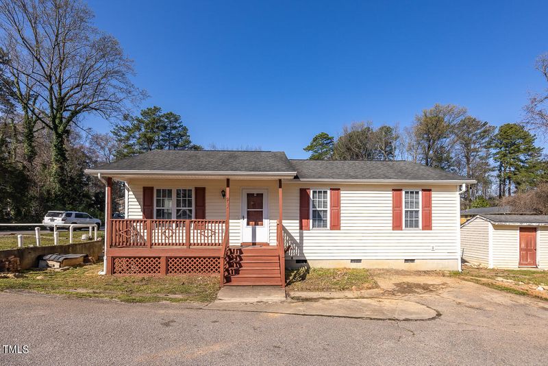 801 Academy View Ct, Cary, NC 27513