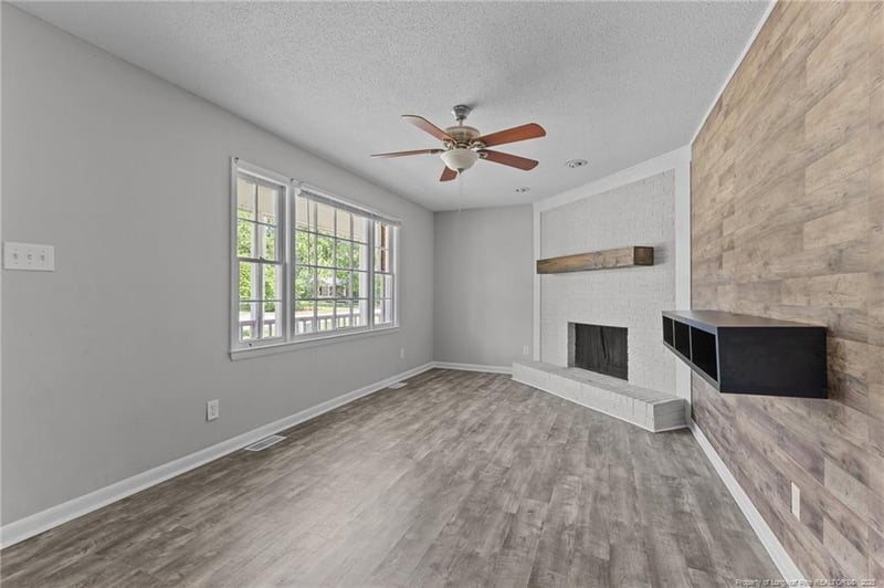 801 Algood Ave, Hope Mills, NC 28348