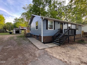 801 Carter Ave, Durham, NC 27703