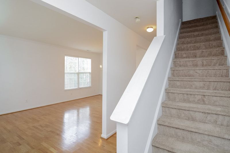801 Clatter Ave, Wake Forest, NC 27587
