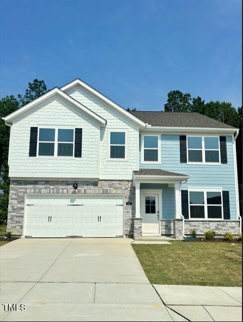 801 Comice Pear Way, Willow Springs, NC 27592