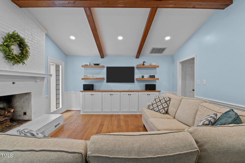 801 Currituck Dr, Raleigh, NC 27609