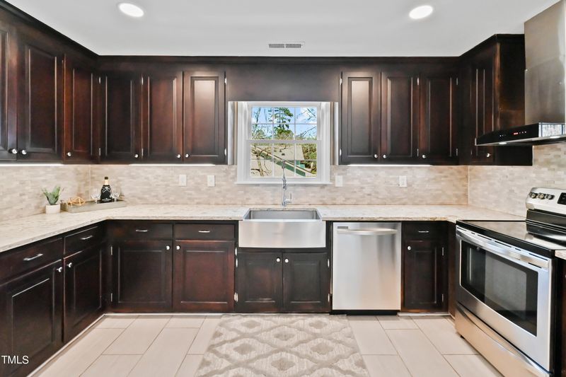 801 Davidson St, Raleigh, NC 27609