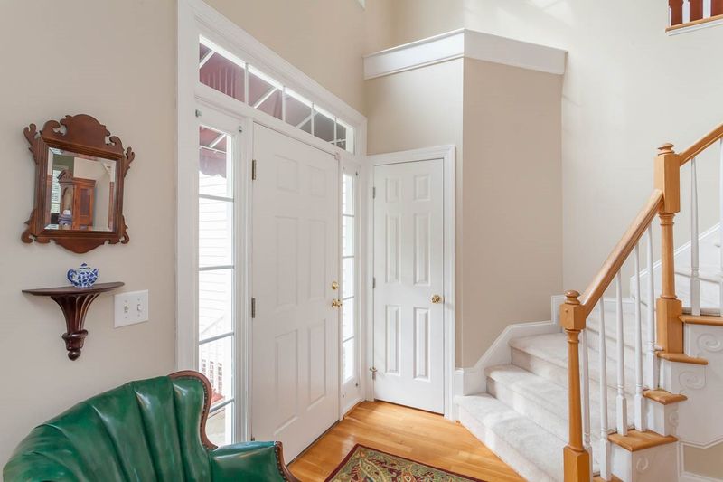 801 Elbridge Dr, Raleigh, NC 27603