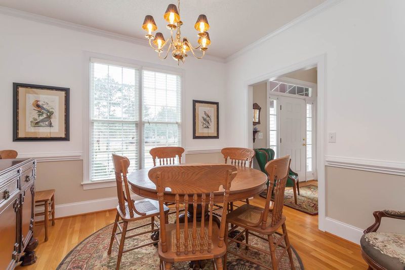 801 Elbridge Dr, Raleigh, NC 27603