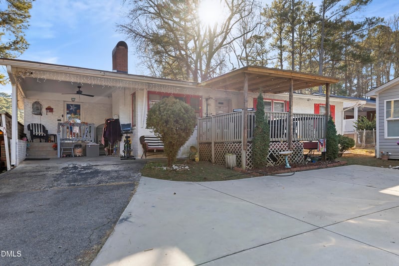 801 Garden St, Sanford, NC 27330