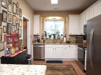 801 Genford Ct, Raleigh, NC 27609