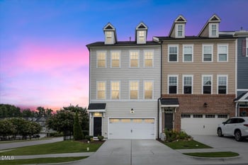 801 Grafton Peak Ln, Apex, NC 27523