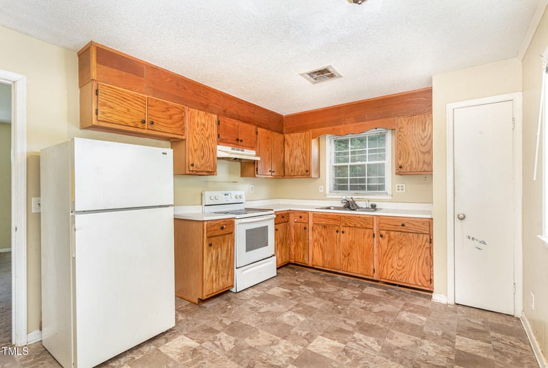 801 Havenwood Ct, Raleigh, NC 27615