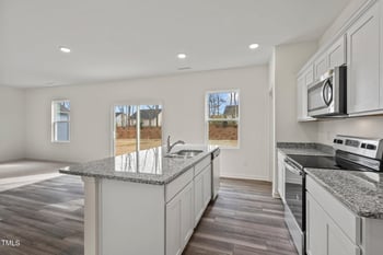 801 Kenyon Spring Dr, Zebulon, NC 27597