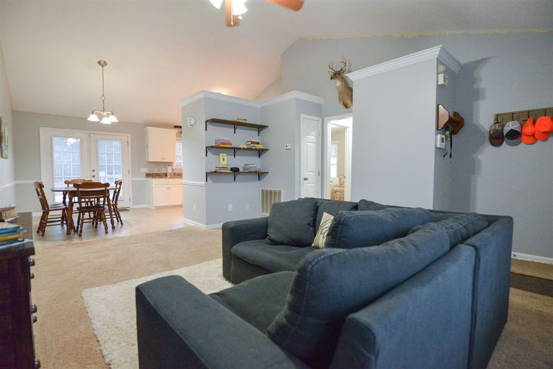 801 Lee Rd, Clayton, NC 27520